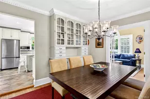 146 Onderdonk Ave, Manhasset, NY 11030 - Photo 17