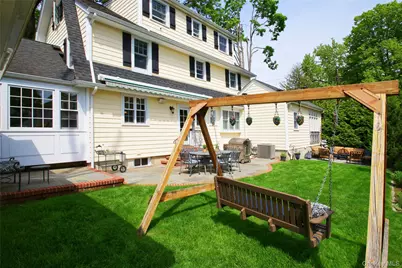 146 Onderdonk Avenue, Manhasset, NY 11030 - Photo 37