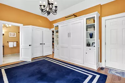 146 Onderdonk Avenue, Manhasset, NY 11030 - Photo 15