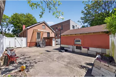 1904 Lacombe Avenue, Bronx, NY 10473 - Photo 21