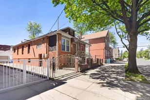 1904 Lacombe Ave, Bronx, NY 10473 - Photo 3