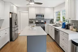 20 Stuart Ct, Hampton Bays, NY 11946 - Photo 21