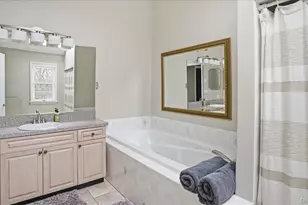 20 Stuart Ct, Hampton Bays, NY 11946 - Photo 27