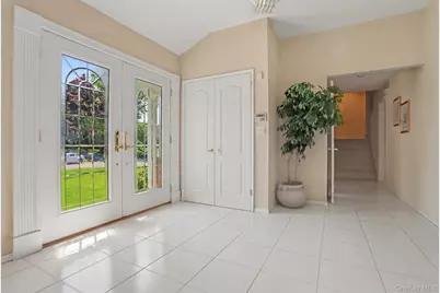 86 Somerset Road, New Rochelle, NY 10804 - Photo 3