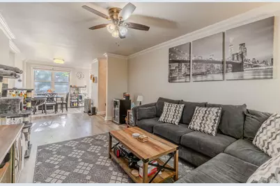 17 Edwards St #2A, Roslyn Heights, NY 11577 - Photo 5