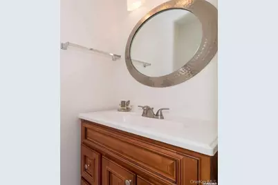 79 Leeward Court, Port Jefferson, NY 11777 - Photo 9