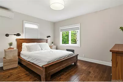 152 Collins Avenue, Williston Park, NY 11596 - Photo 11