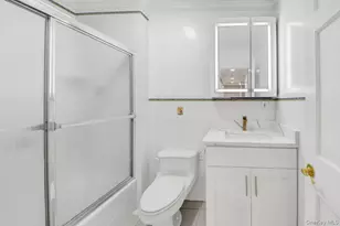 7 Rutledge Rd, Valhalla, NY 10595 - Photo 15