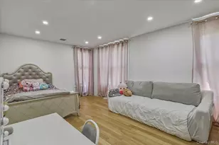 1189 Terry Rd, Ronkonkoma, NY 11779 - Photo 21
