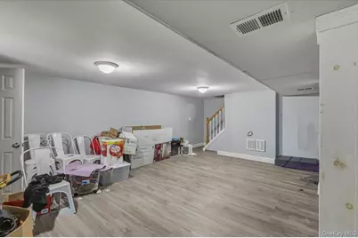 1189 Terry Road, Ronkonkoma, NY 11779 - Photo 23