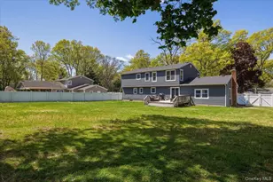 1189 Terry Rd, Ronkonkoma, NY 11779 - Photo 29
