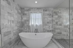 1189 Terry Rd, Ronkonkoma, NY 11779 - Photo 17