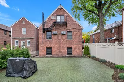 1870 Hering Avenue, Bronx, NY 10461 - Photo 21