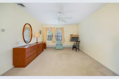 11 Trotter Lane, Poughkeepsie, NY 12603 - Photo 17