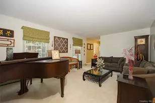 11 Trotter Ln, Poughkeepsie, NY 12603 - Photo 7