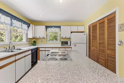 3755 Seymart Place, Shrub Oak, NY 10588 - Photo 9