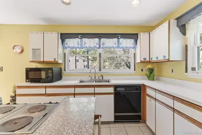 3755 Seymart Place, Shrub Oak, NY 10588 - Photo 11