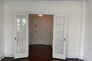 222 7th St, Garden City, NY 11530 - Photo 5