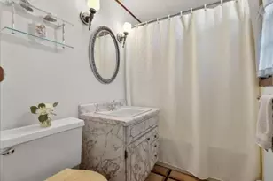 372 N Hickory St, Massapequa, NY 11758 - Photo 19