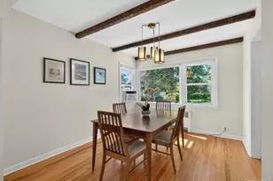 372 N Hickory St, Massapequa, NY 11758 - Photo 5