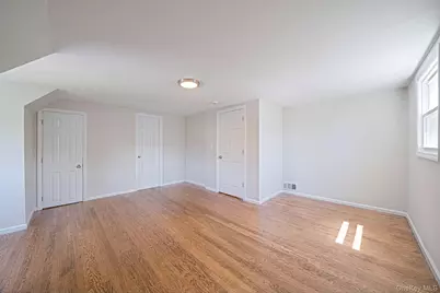 16 Hapsburg Place, Hempstead, NY 11550 - Photo 15