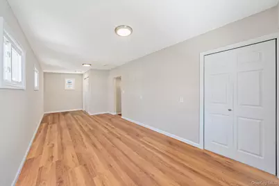 16 Hapsburg Place, Hempstead, NY 11550 - Photo 13