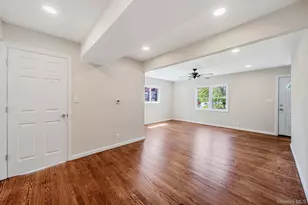 16 Hapsburg Pl, Hempstead, NY 11550 - Photo 21