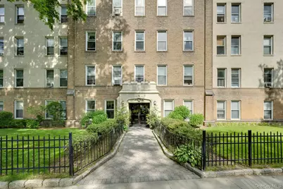 472 Gramatan Avenue #A3, Mount Vernon, NY 10552 - Photo 1