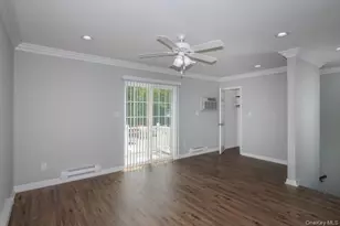465 New Hwy, Copiague, NY 11726 - Photo 5