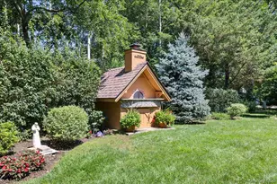 595 Greenfield S Ln, Southold, NY 11971 - Photo 33