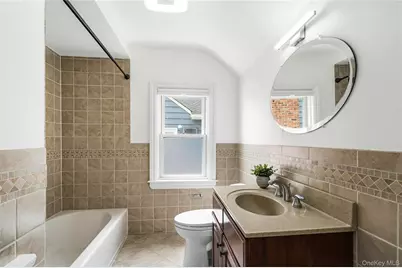 45 Locust Place, Manhasset, NY 11030 - Photo 25