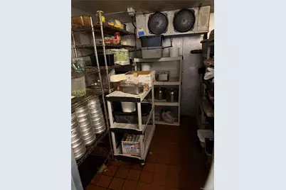 149 Veterans Memorial Hwy, Commack, NY 11725 - Photo 9
