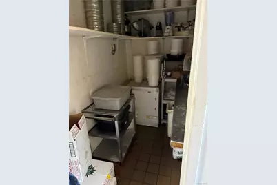 149 Veterans Memorial Hwy, Commack, NY 11725 - Photo 15