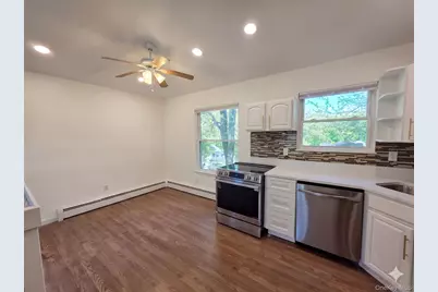 16 Birch Drive, Ronkonkoma, NY 11779 - Photo 3