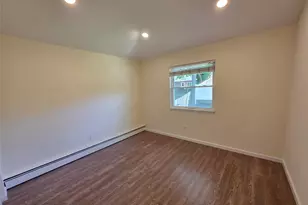 16 Birch Dr, Ronkonkoma, NY 11779 - Photo 11