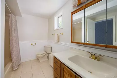 30 E Market Street, Hyde Park, NY 12538 - Photo 19