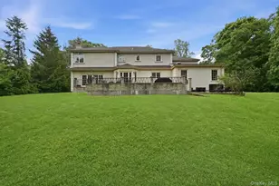 31 Cornwall Ln, Sands Point, NY 11050 - Photo 41