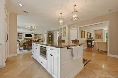 31 Cornwall Lane, Sands Point, NY 11050 - Photo 21