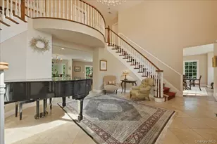 31 Cornwall Ln, Sands Point, NY 11050 - Photo 7