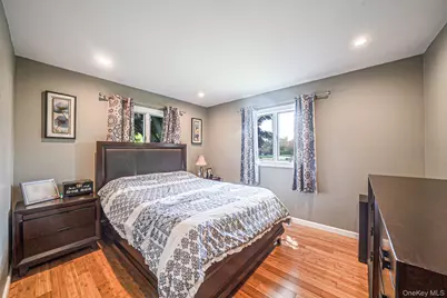 6 Cherrywood Drive, East Northport, NY 11731 - Photo 15