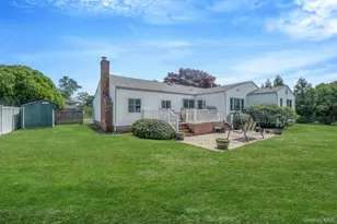 6 Cherrywood Dr, East Northport, NY 11731 - Photo 21