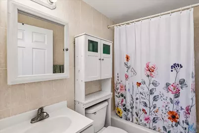 81-15 Queens Boulevard 7C, Elmhurst, NY 11373 - Photo 9