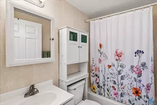 81-15 Queens Blvd 7C, Elmhurst, NY 11373 - Photo 9
