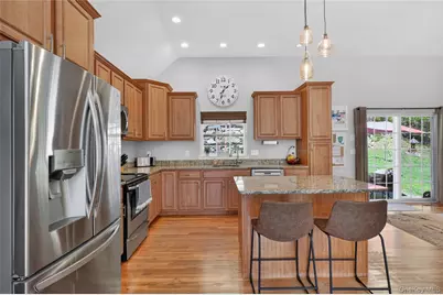 22 Hazel Hill Road, Mahopac, NY 10541 - Photo 11