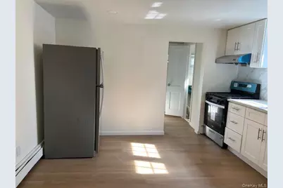 190-24 102nd Avenue #First floor, Hollis, NY 11423 - Photo 9