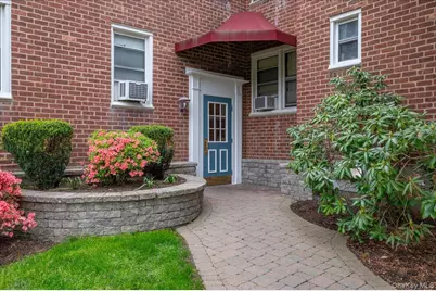 9 Bryant Crescent #2F, White Plains, NY 10605 - Photo 3