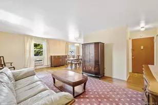 12 Normandy Village, Nanuet, NY 10954 - Photo 7