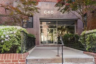 640 W 239th Street #2F, Bronx, NY 10463 - Photo 1