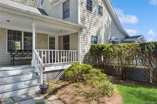 425 Briarwood Ln, Cutchogue, NY 11935 - Photo 3