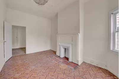 43-44 164th Street, Flushing, NY 11358 - Photo 3